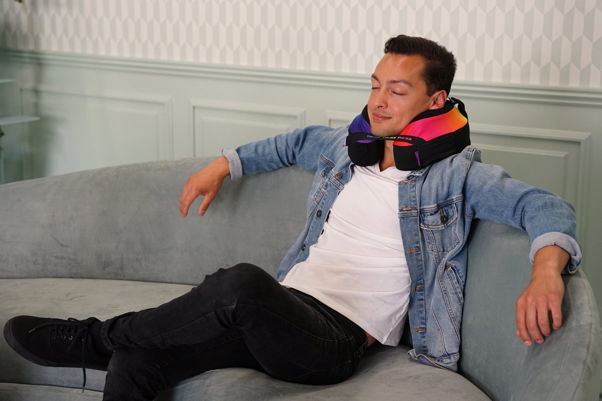 Cabeau Evolution TNE S3 - Blue/Navy - Sydney Nekkussen - Reisartikelen-nl