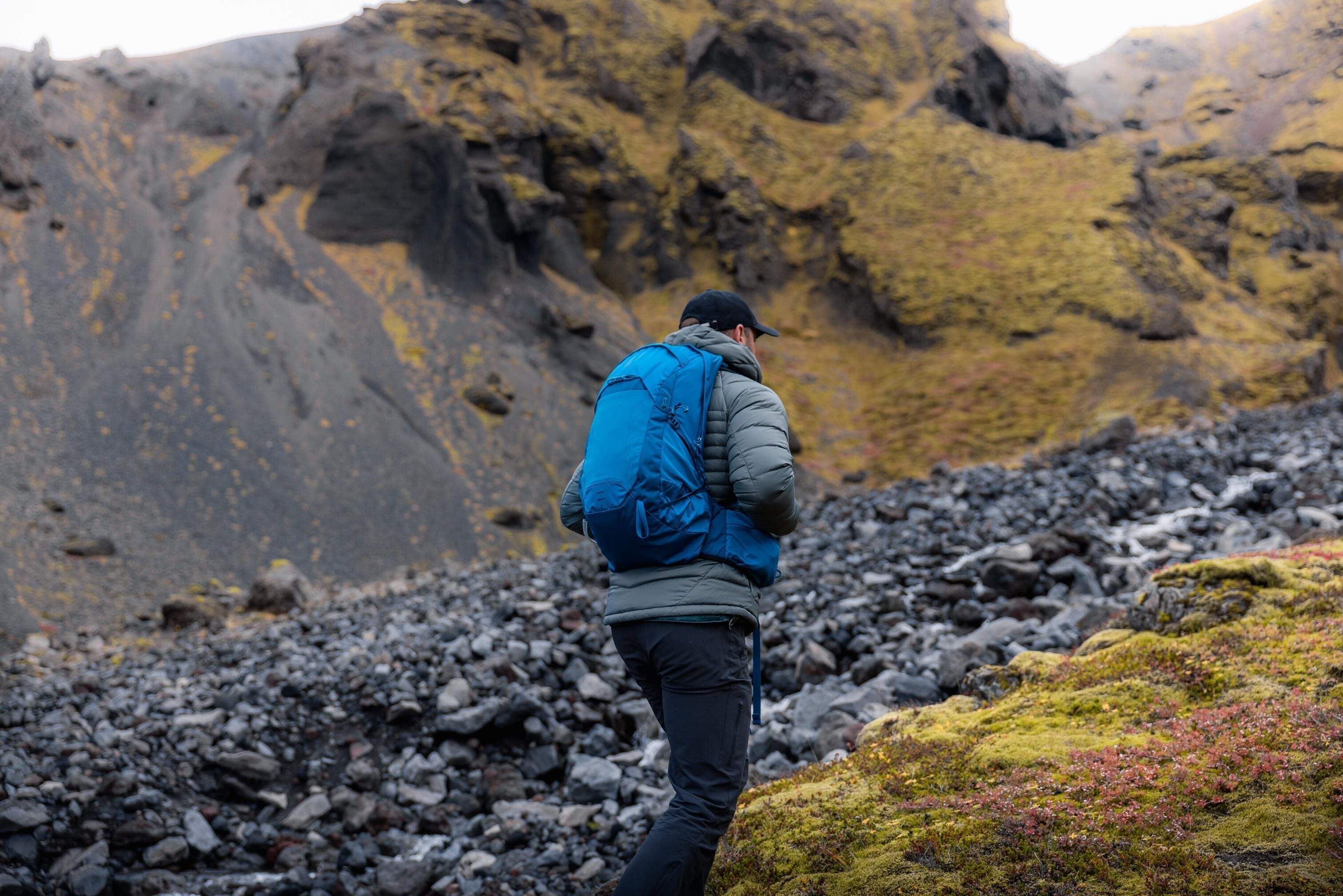 Zo-vind-je-de-perfecte-wandelrugzak-voor-jouw-rug-en-reis - Reisartikelen-nl