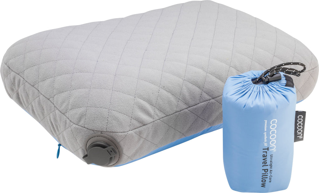 Cocoon Air Core Pillow Ultra Light - M - Light blue Reiskussen - Reisartikelen-nl